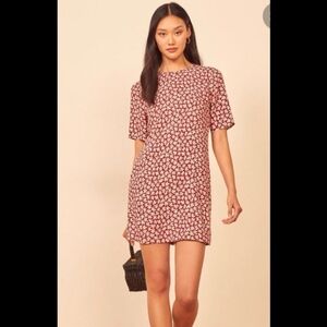 REFORMATION Cassette Red Floral Mini Dress Short Sleeve Womens Size Small